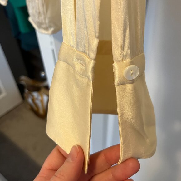 Cream Talbots silk blouse - Picture 10 of 11